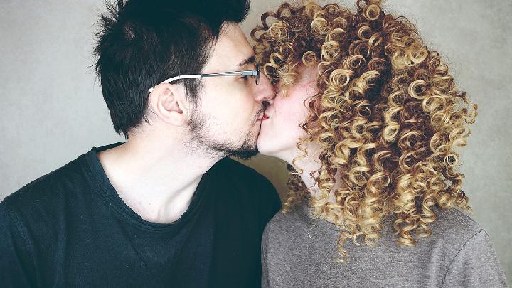 如何调节白带异常？生活中的注意事项有哪些？